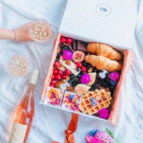 DELUXE BRUNCH BOX (LARGE)